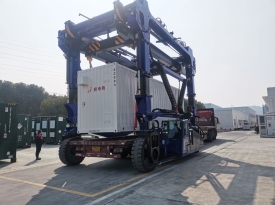 阿特斯50T儲能箱跨運(yùn)車